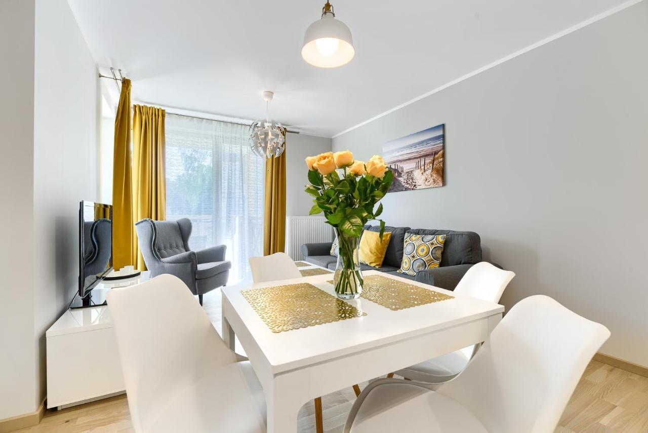 Apartament Bursztynowy Rezydencja Park Mielno  Luaran gambar